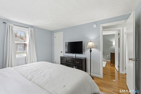 30 Haynes Street Enfield CT 06082