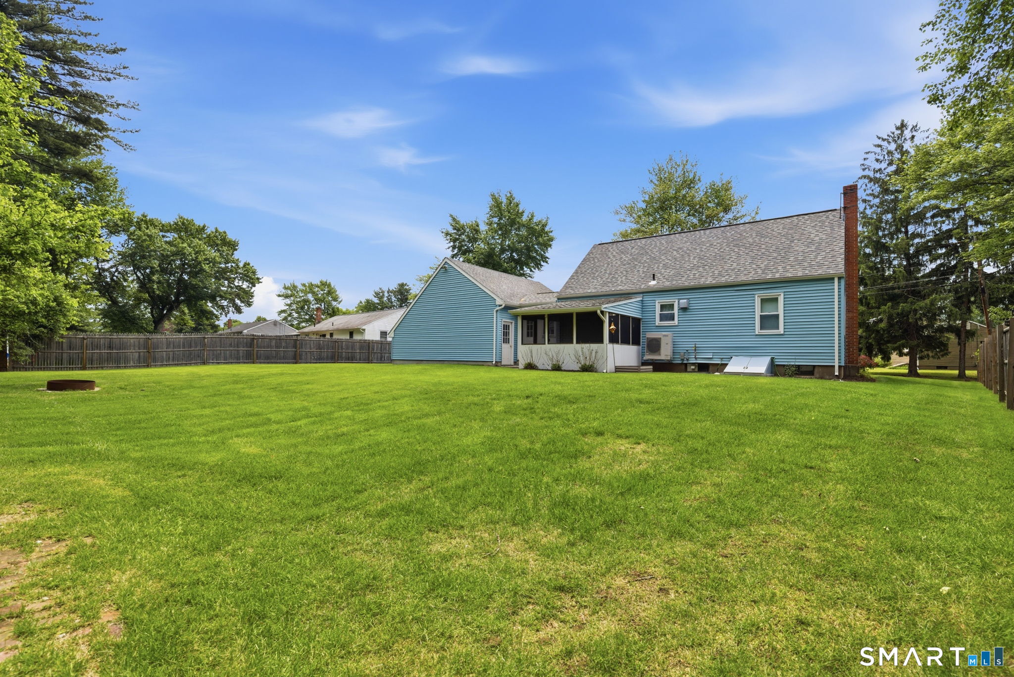 30 Haynes Street Enfield CT 06082