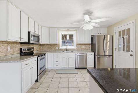 30 Haynes Street Enfield CT 06082