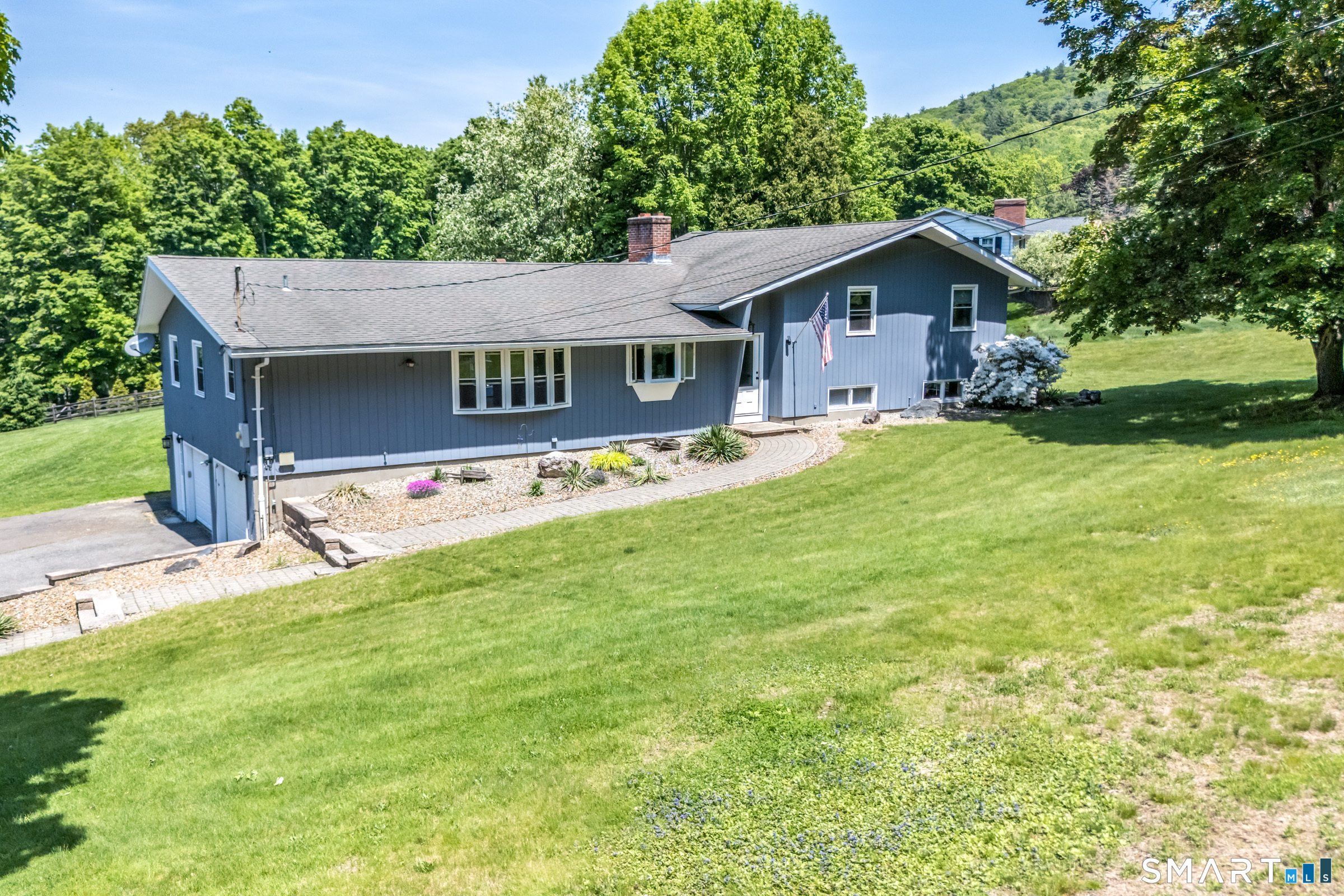 19 Sky Ridge Drive Somers CT 06071