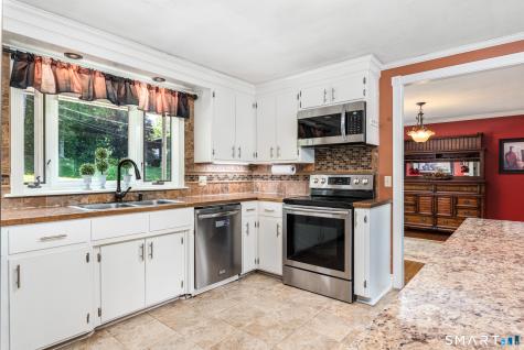 19 Sky Ridge Drive Somers CT 06071