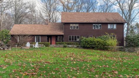 149 Wedgewood Drive Easton CT 06612