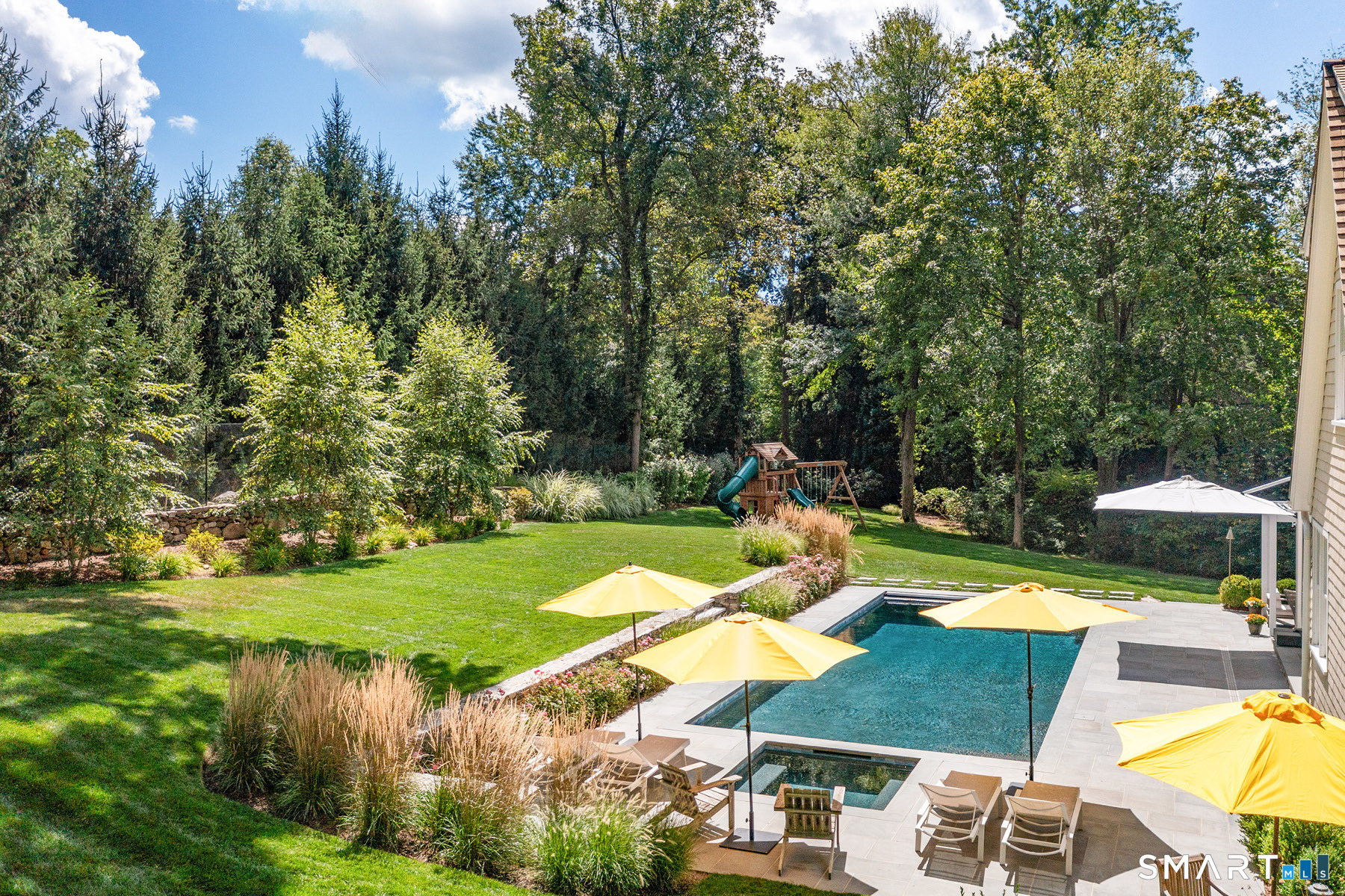 49 Hillspoint Road Westport CT 06880