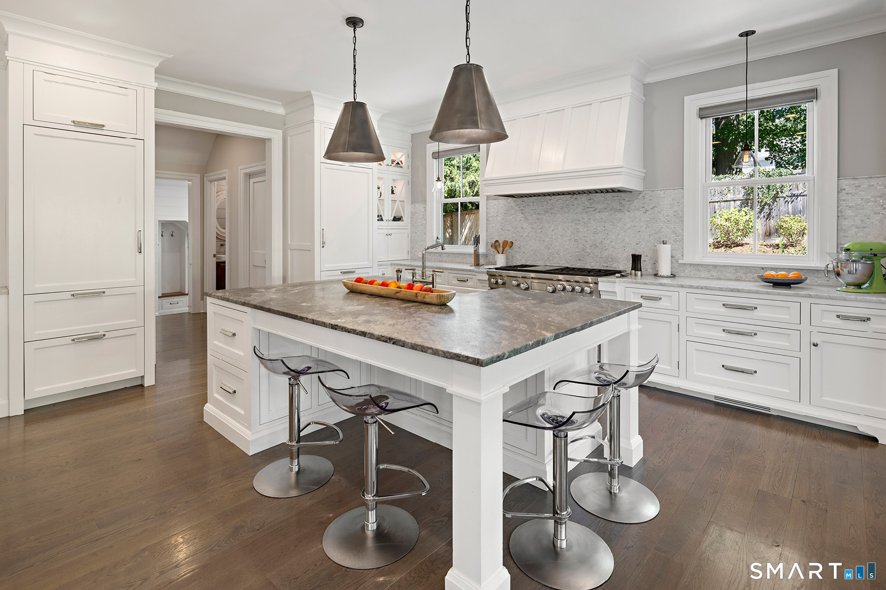 49 Hillspoint Road Westport CT 06880