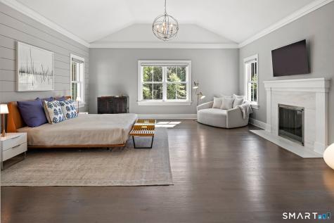 49 Hillspoint Road Westport CT 06880