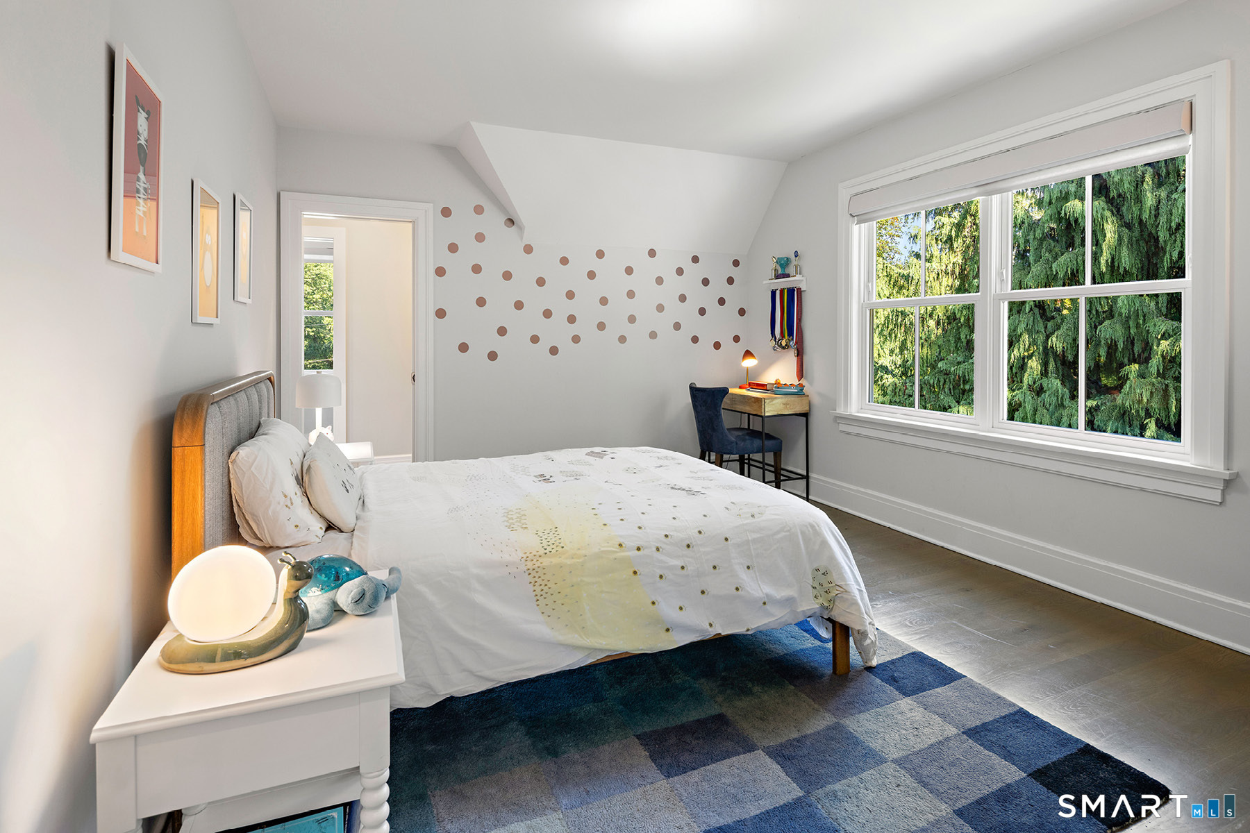 49 Hillspoint Road Westport CT 06880