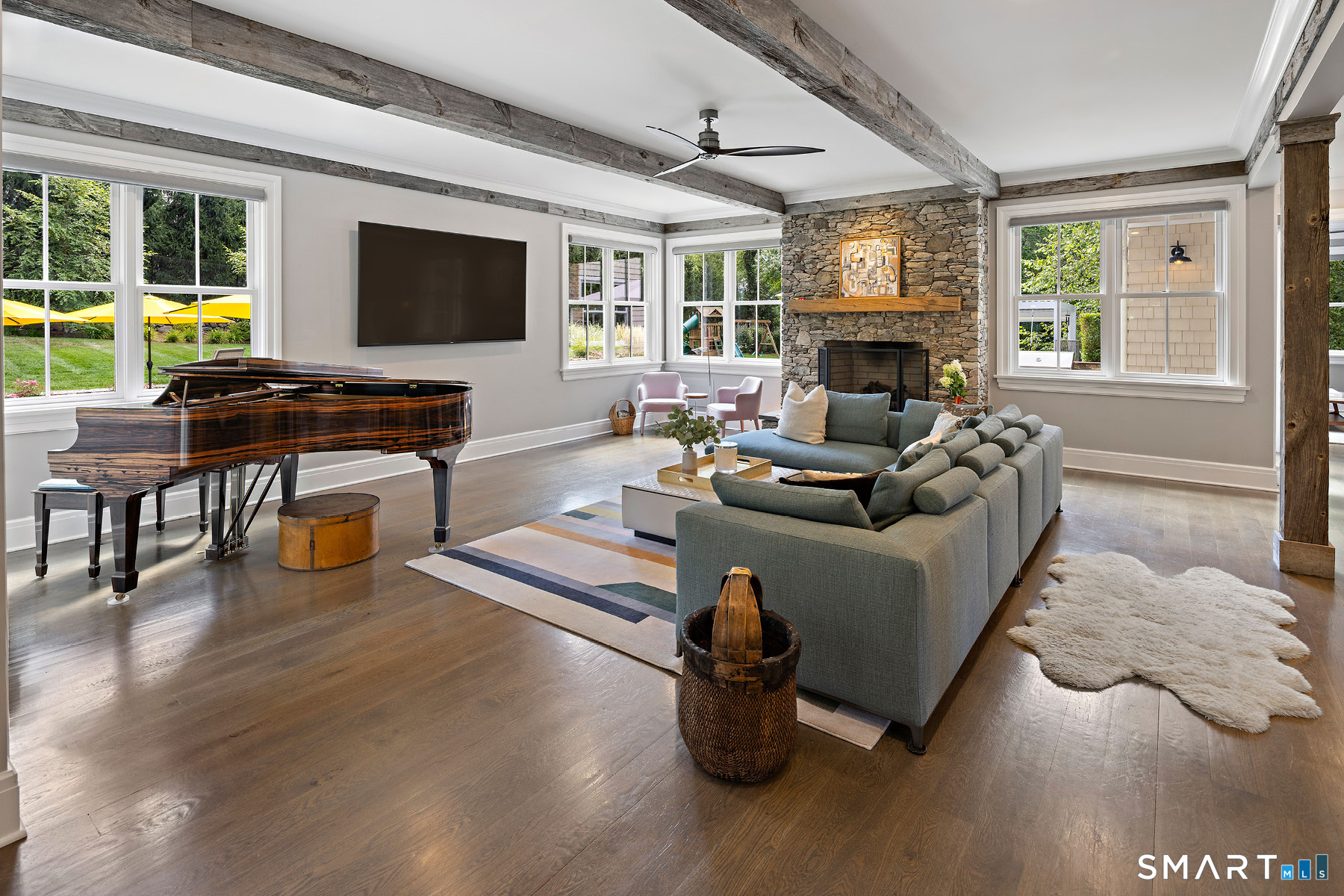 49 Hillspoint Road Westport CT 06880