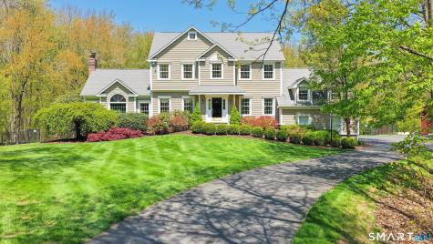 11 Wychwood Lane Oxford CT 06478