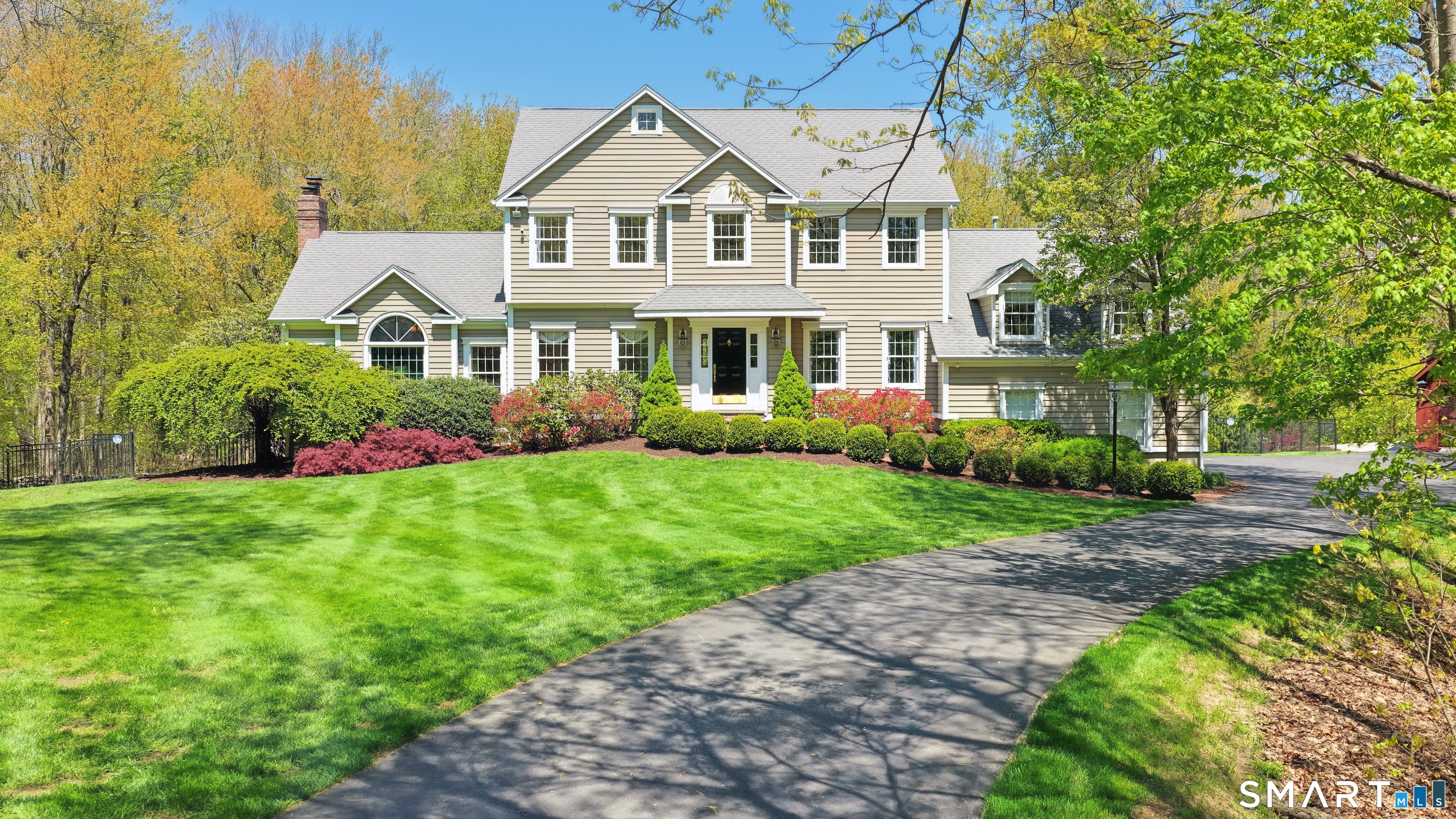 11 Wychwood Lane Oxford CT 06478