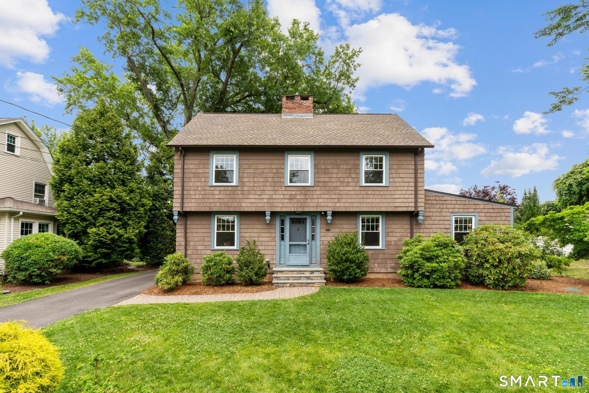 16 Clifton Avenue West Hartford CT 06107