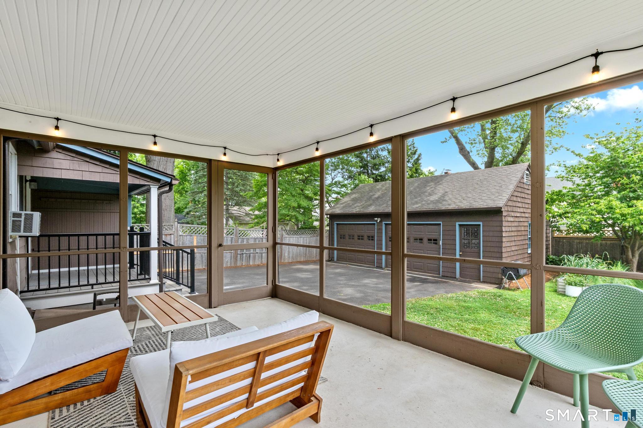 16 Clifton Avenue West Hartford CT 06107