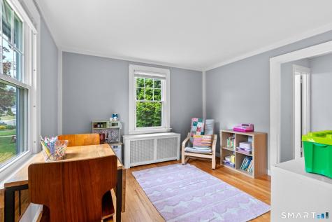 16 Clifton Avenue West Hartford CT 06107