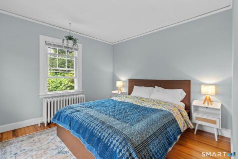 16 Clifton Avenue West Hartford CT 06107