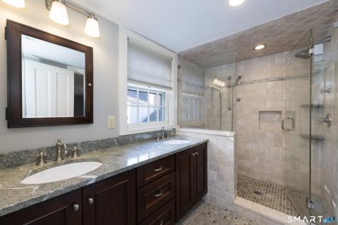 321 Boston Street Guilford CT 06437