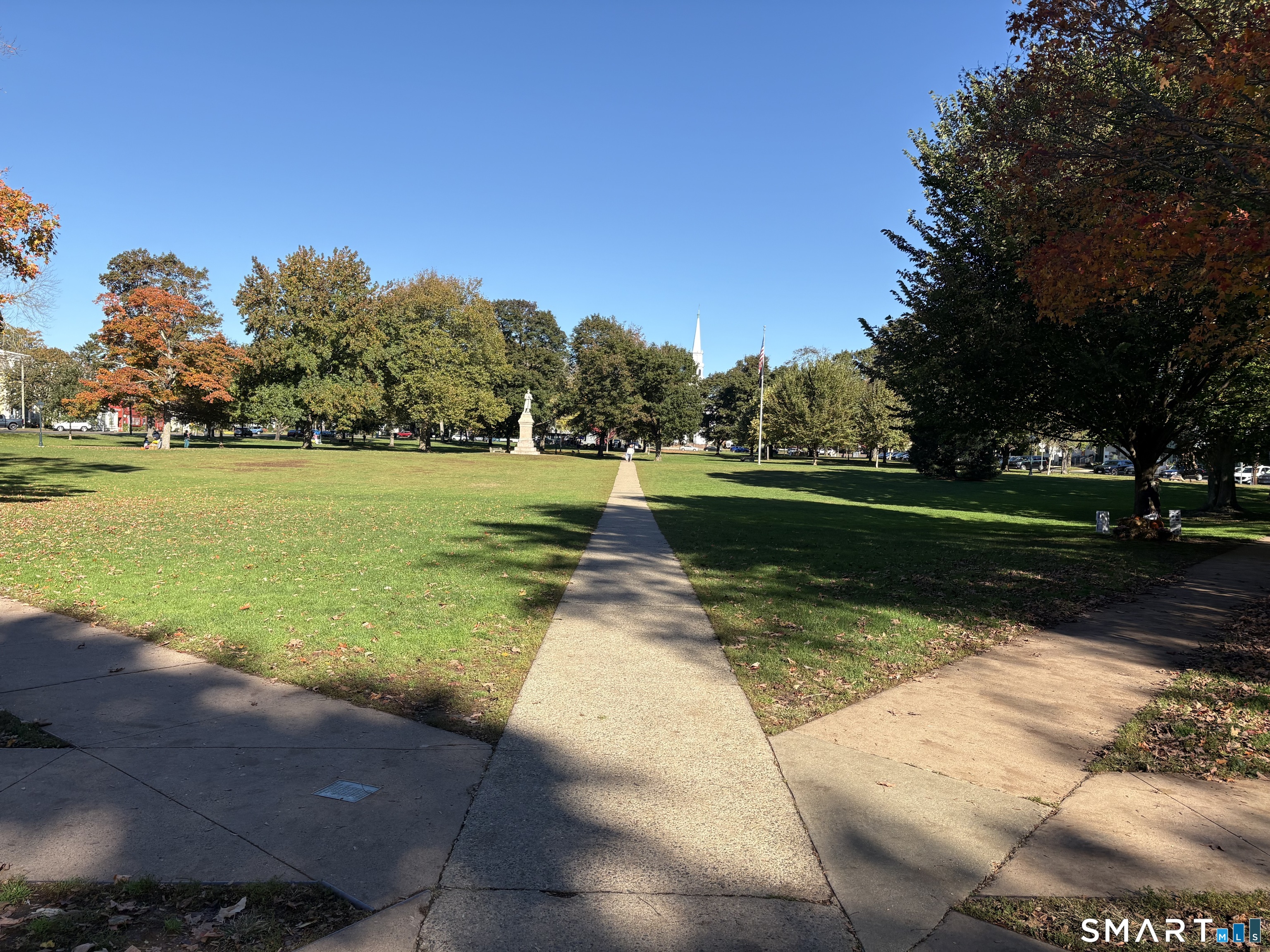 321 Boston Street Guilford CT 06437