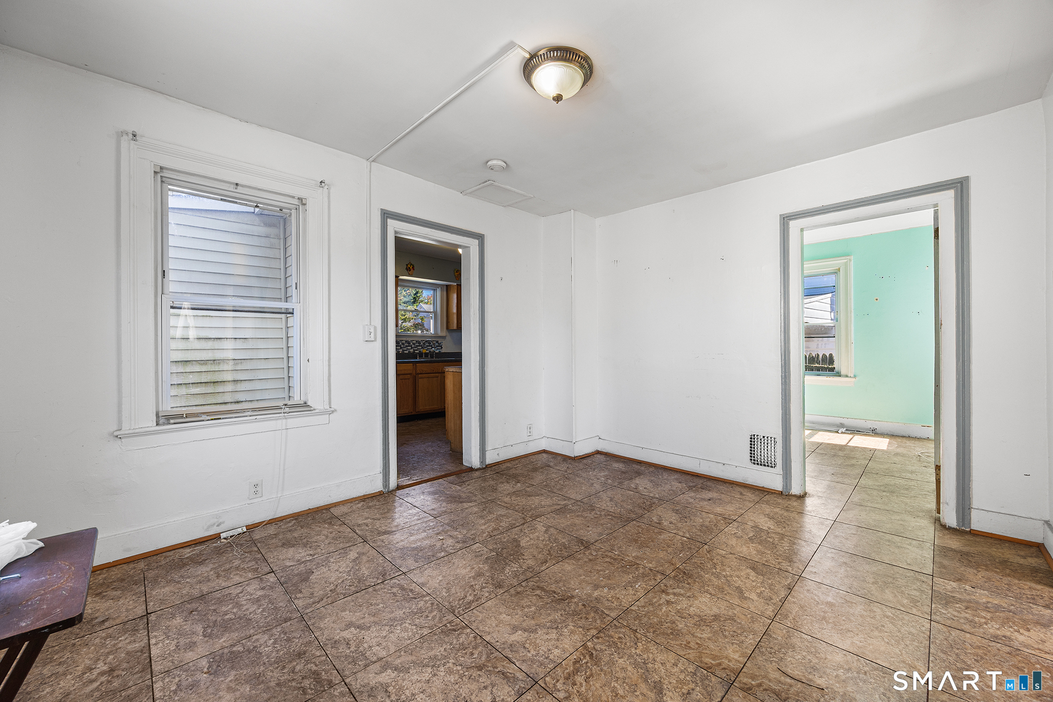113 Court Street West Haven CT 06516