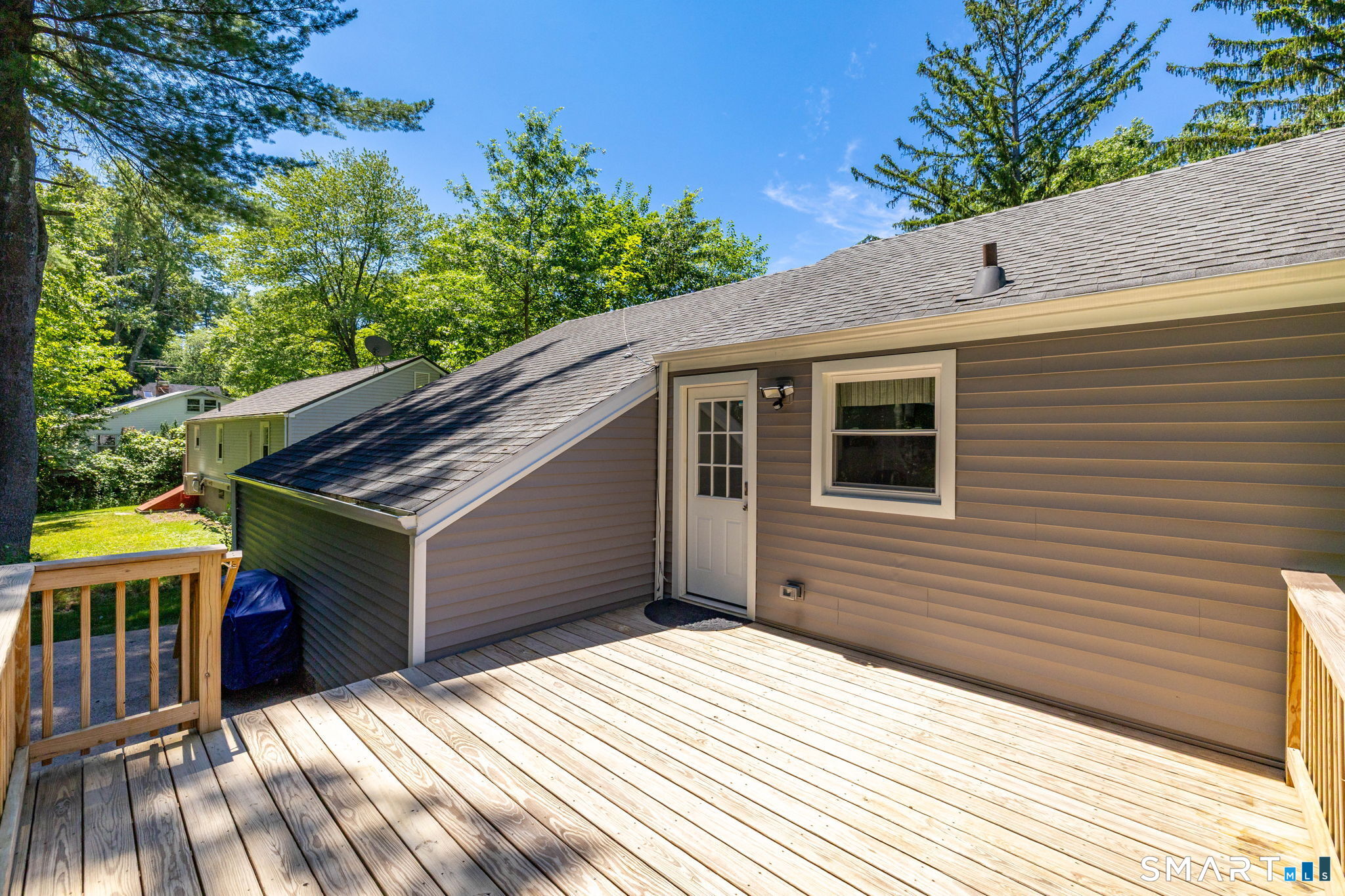 124 Grove Street Windsor CT 06095