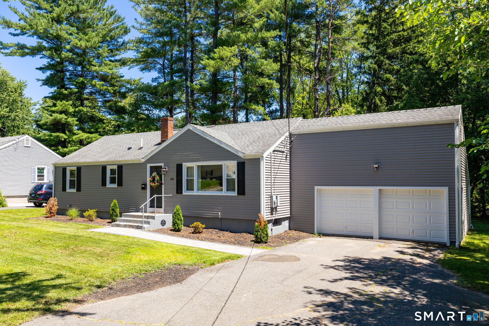 124 Grove Street Windsor CT 06095