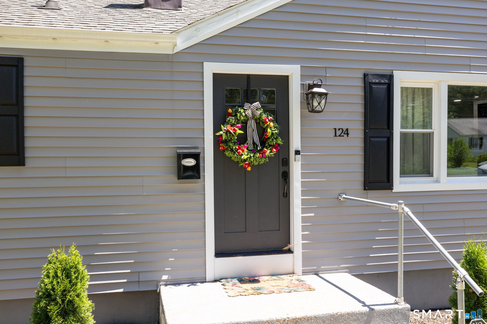 124 Grove Street Windsor CT 06095