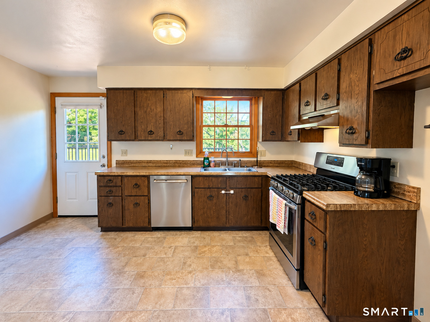 200 Country Hill Drive West Haven CT 06516