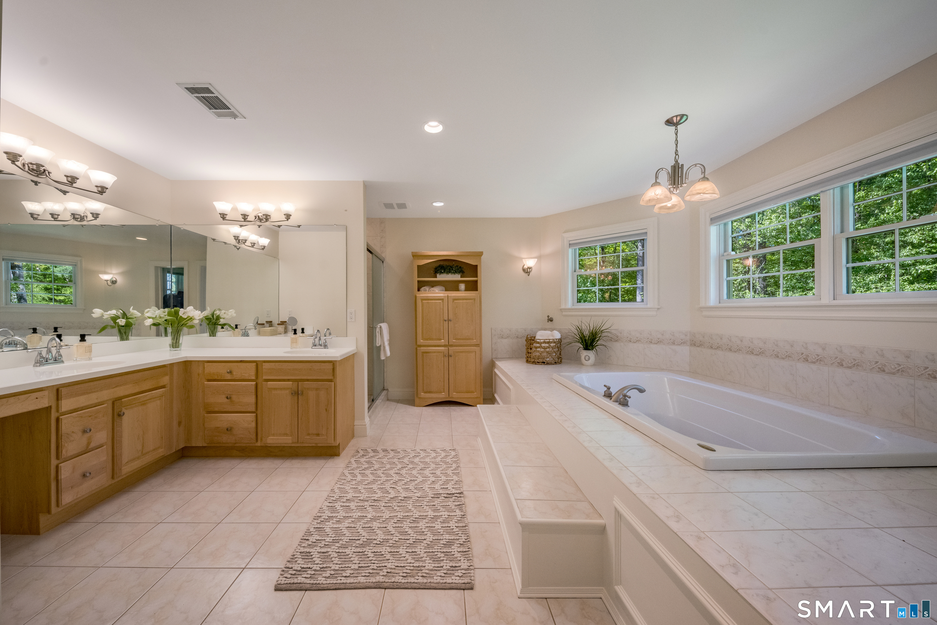 60 Oak Ridge Drive Avon CT 06001