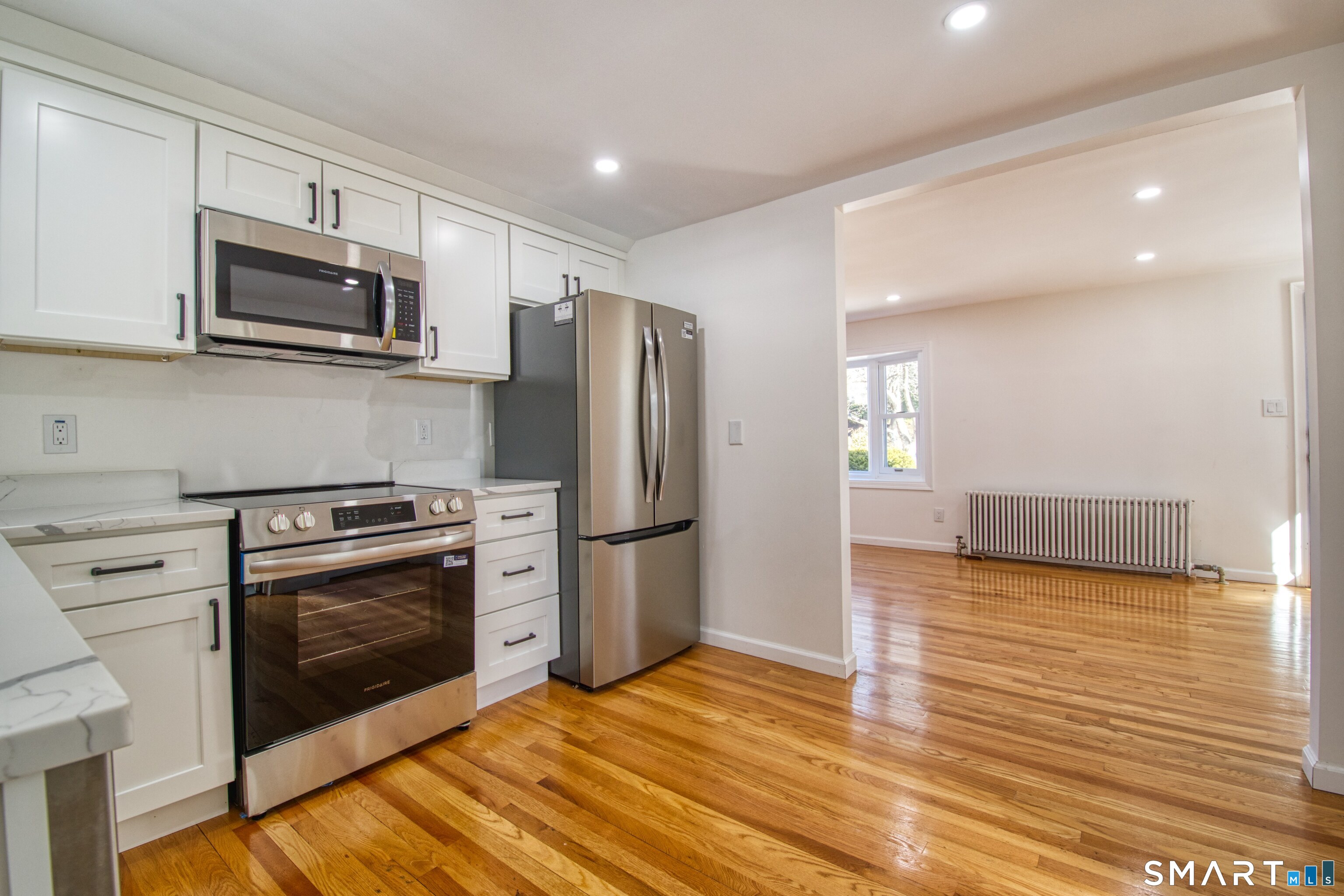 74 Dividend Road Rocky Hill CT 06067
