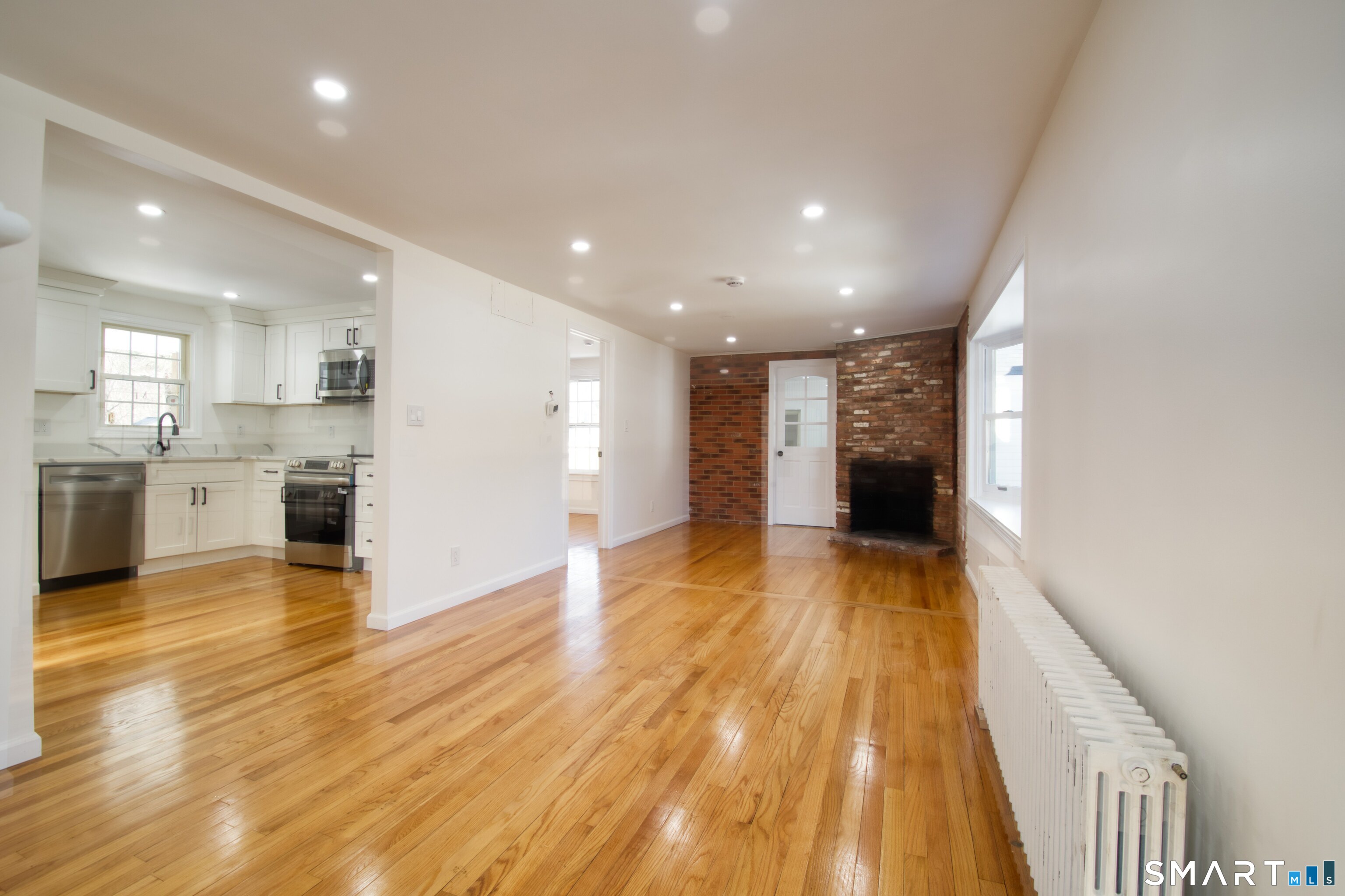 74 Dividend Road Rocky Hill CT 06067