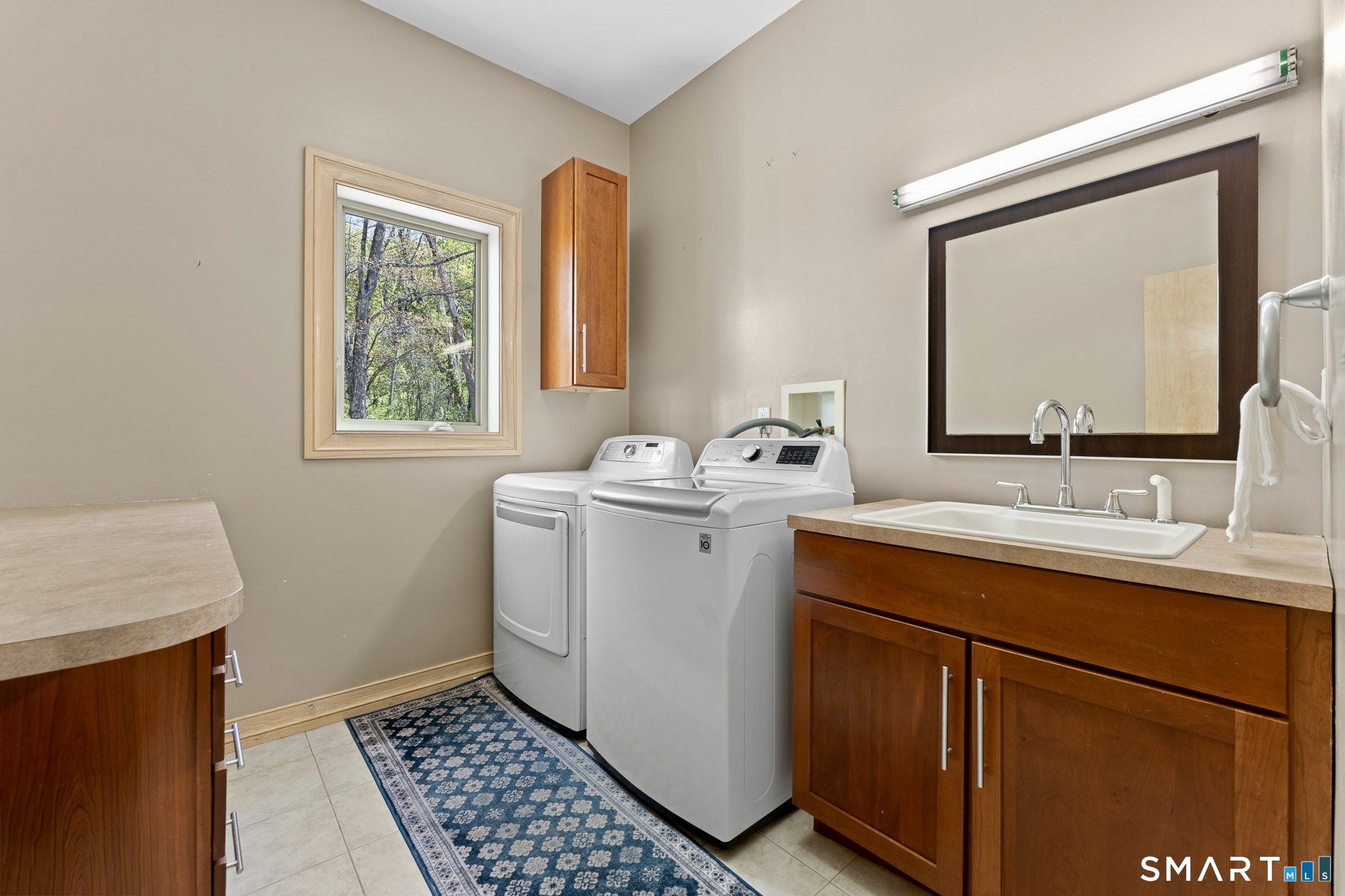 500 Thrall Avenue Suffield CT 06078