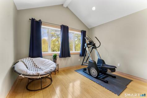 500 Thrall Avenue Suffield CT 06078