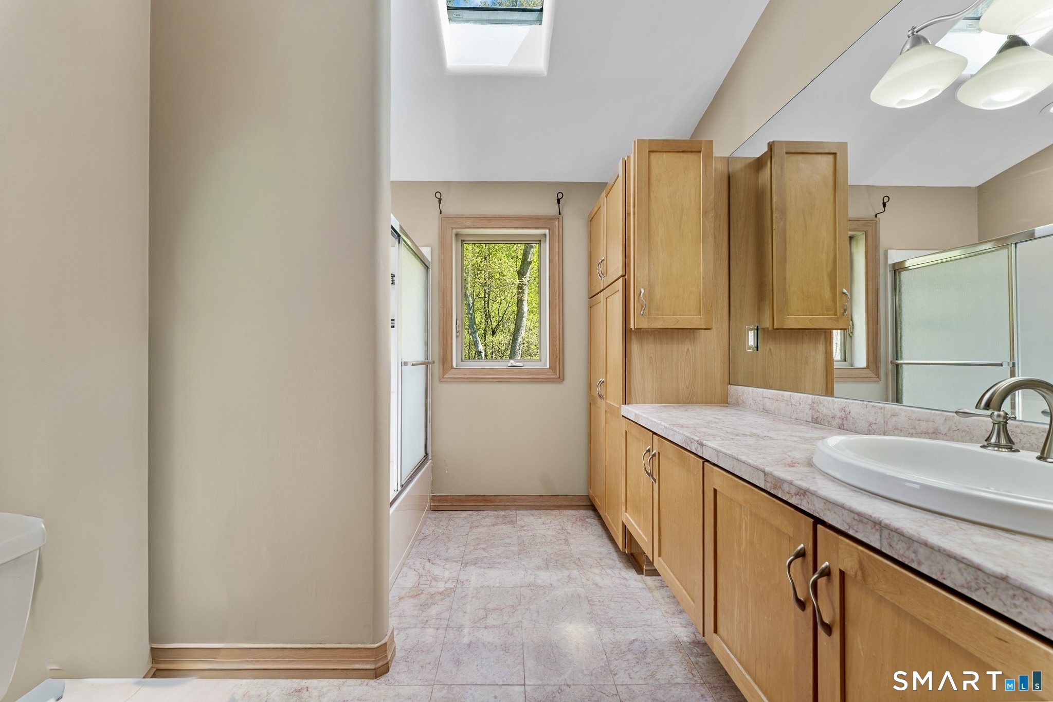 500 Thrall Avenue Suffield CT 06078