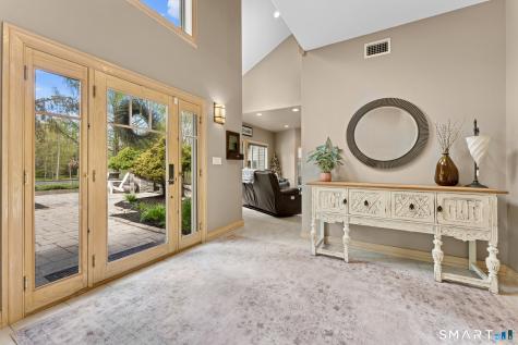 500 Thrall Avenue Suffield CT 06078