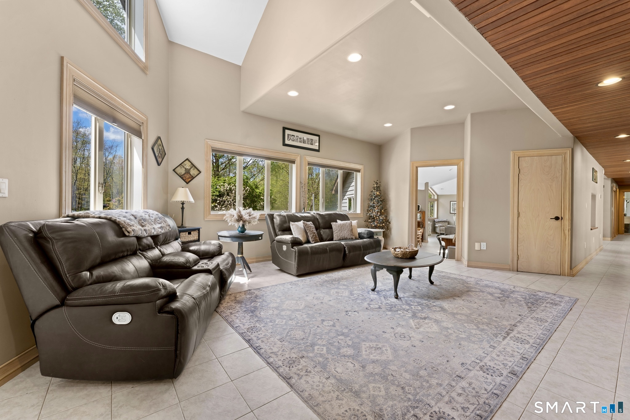 500 Thrall Avenue Suffield CT 06078