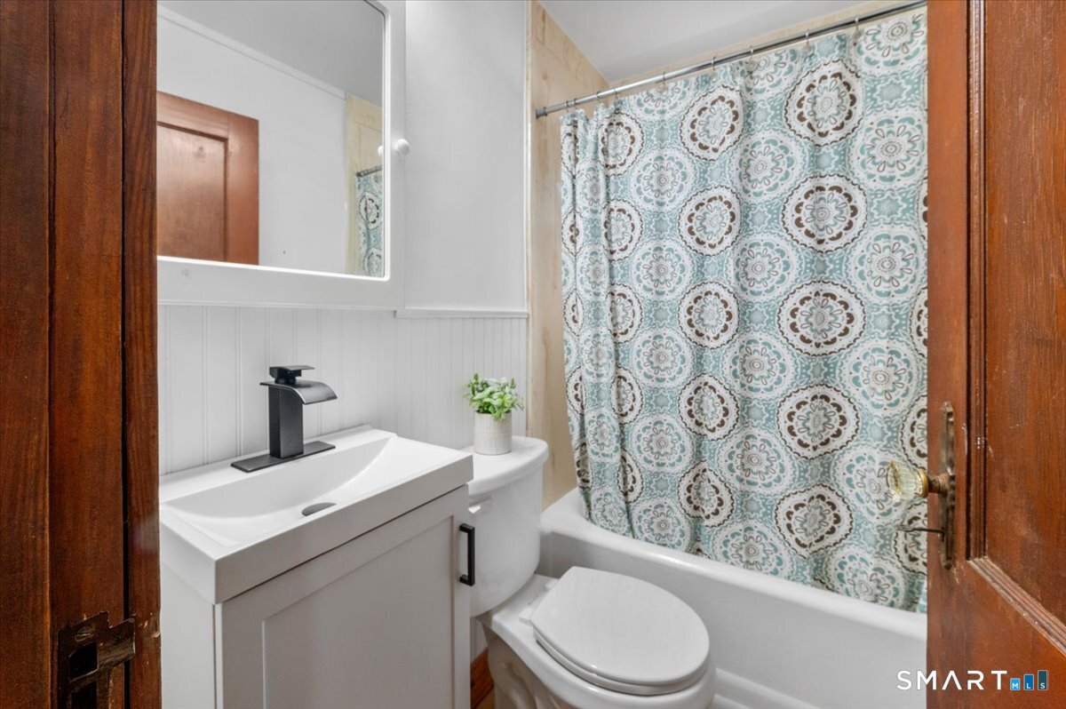 20 Shaker Road Somers CT 06071