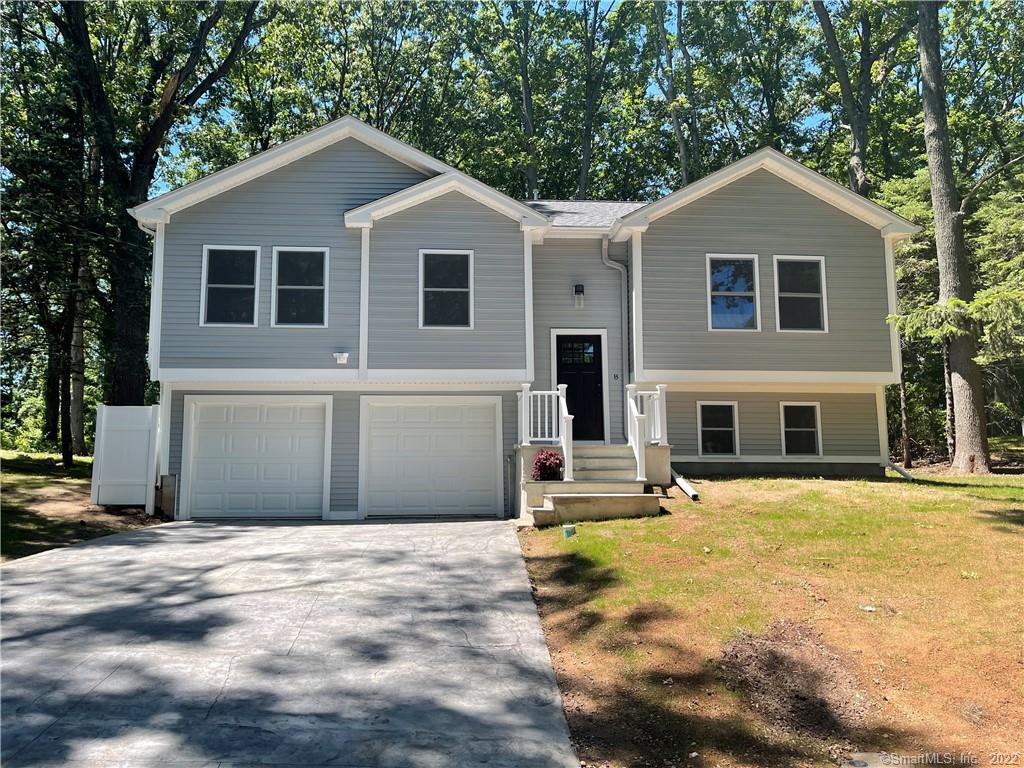 8 Viking Street East Haven CT 06512