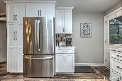 4 Windy Hill Road Milford CT 06461