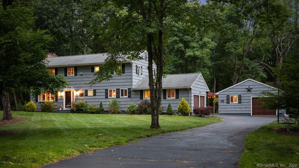182 Lake Avenue Trumbull CT 06611