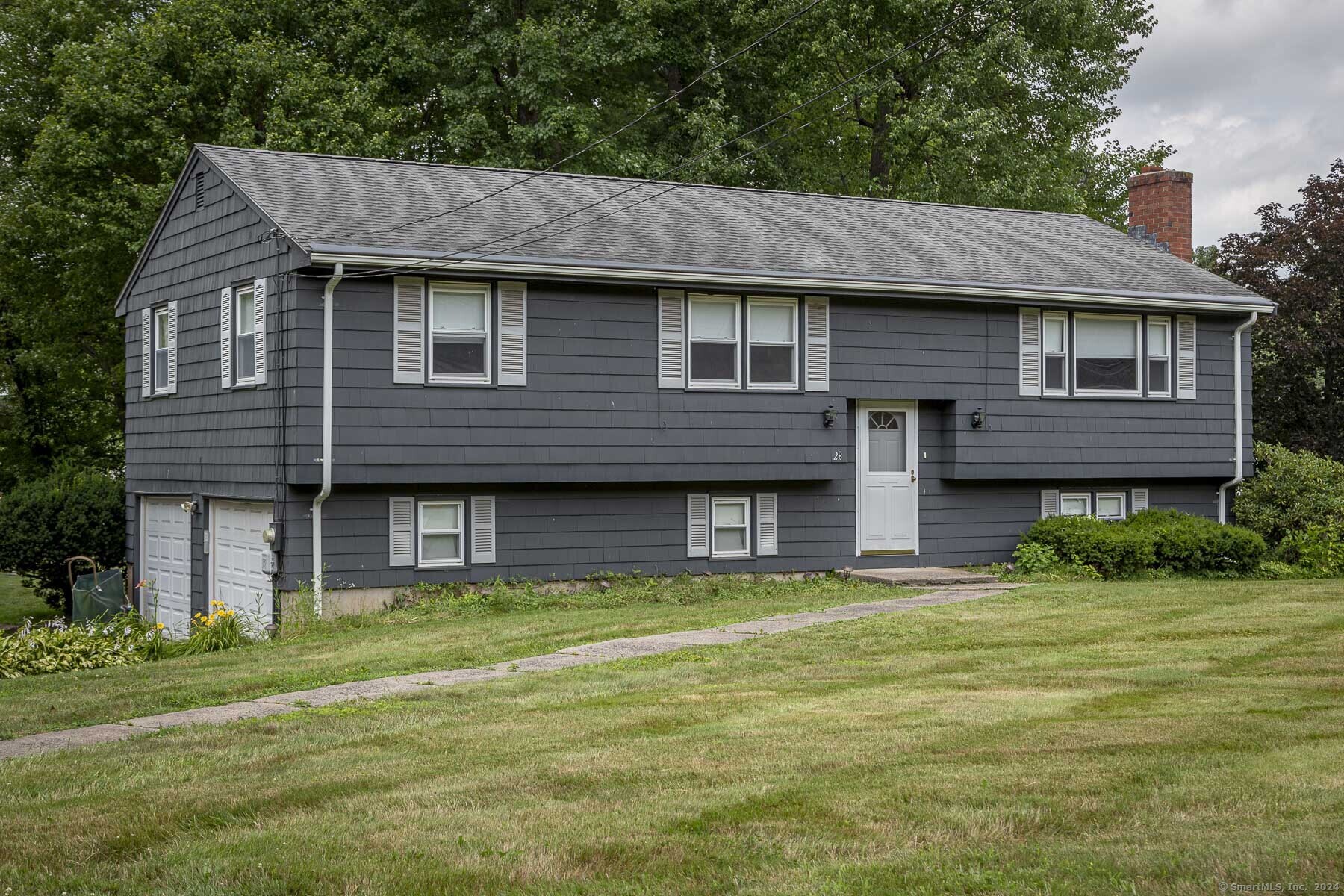 28 Longview Drive Windsor CT 06095