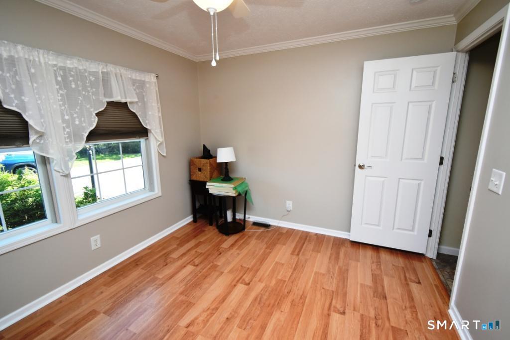 20 Oak Road Southington CT 06489