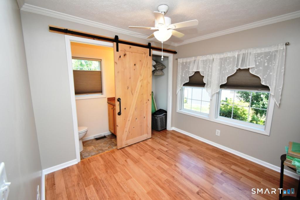 20 Oak Road Southington CT 06489