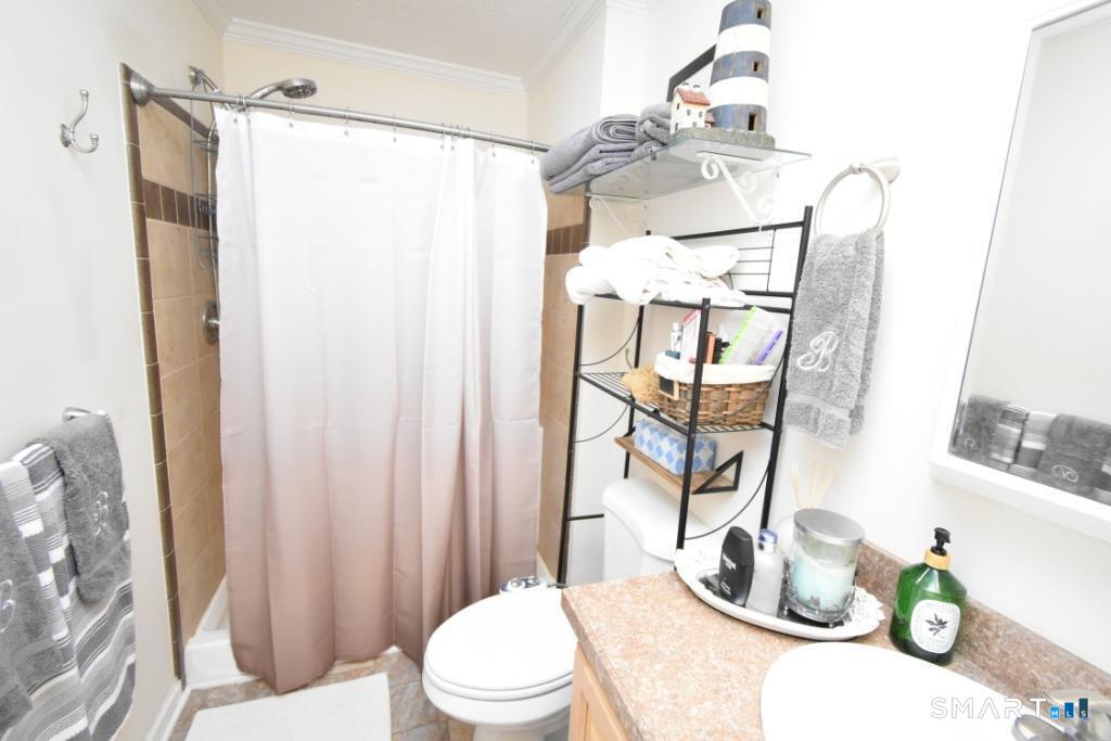 20 Oak Road Southington CT 06489