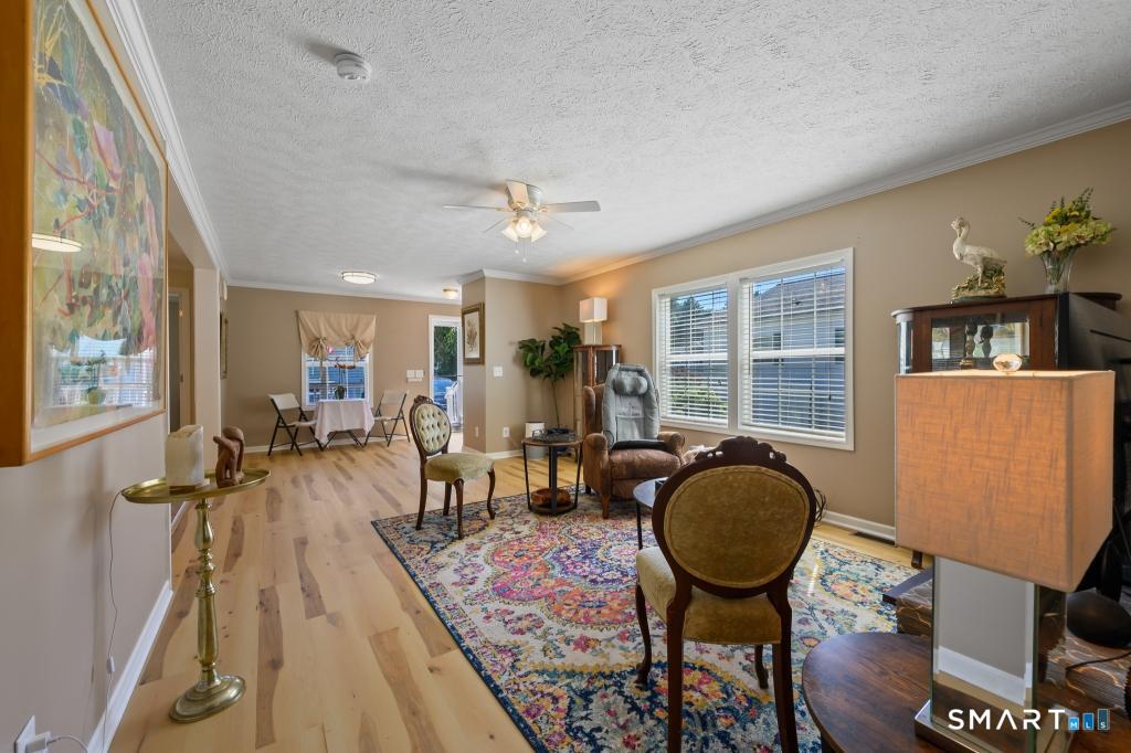 20 Oak Road Southington CT 06489
