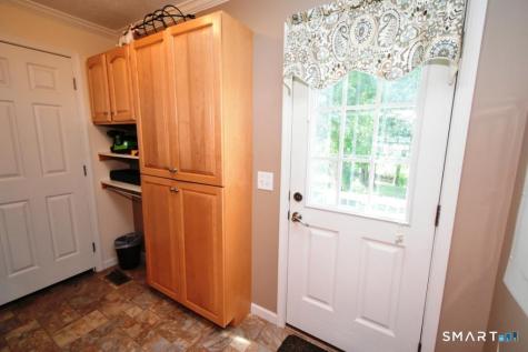 20 Oak Road Southington CT 06489