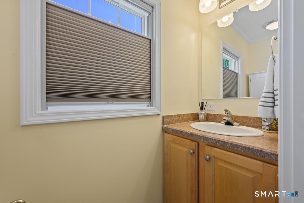 20 Oak Road Southington CT 06489