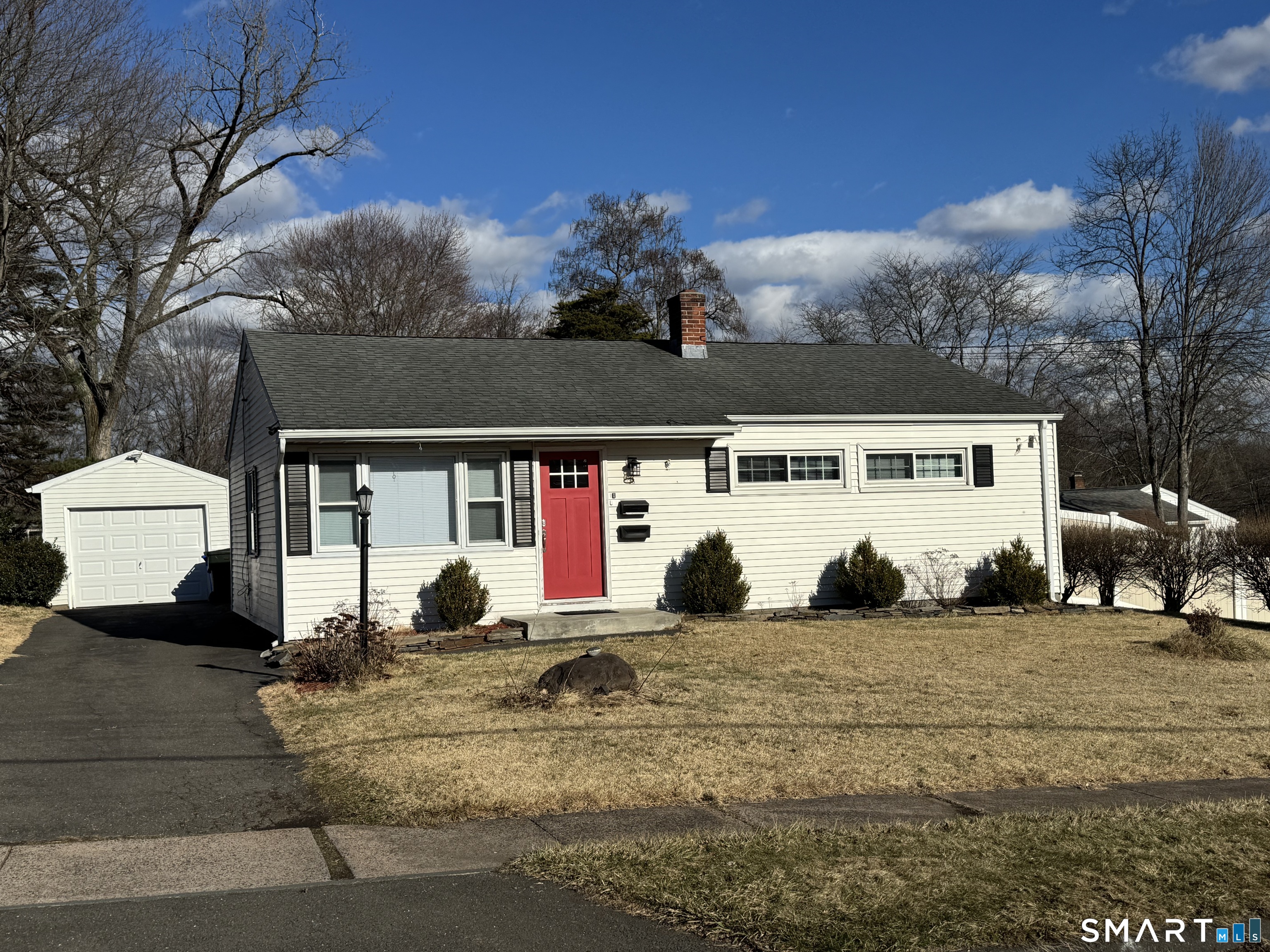 38 Greenhurst Lane East Hartford CT 06118