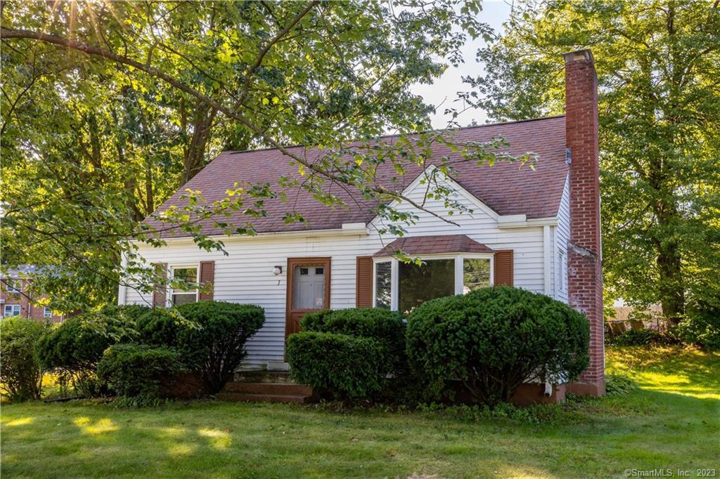 3 Dwight Road West Hartford CT 06110