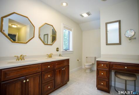 25 Stony Ridge Road Norwich CT 06360