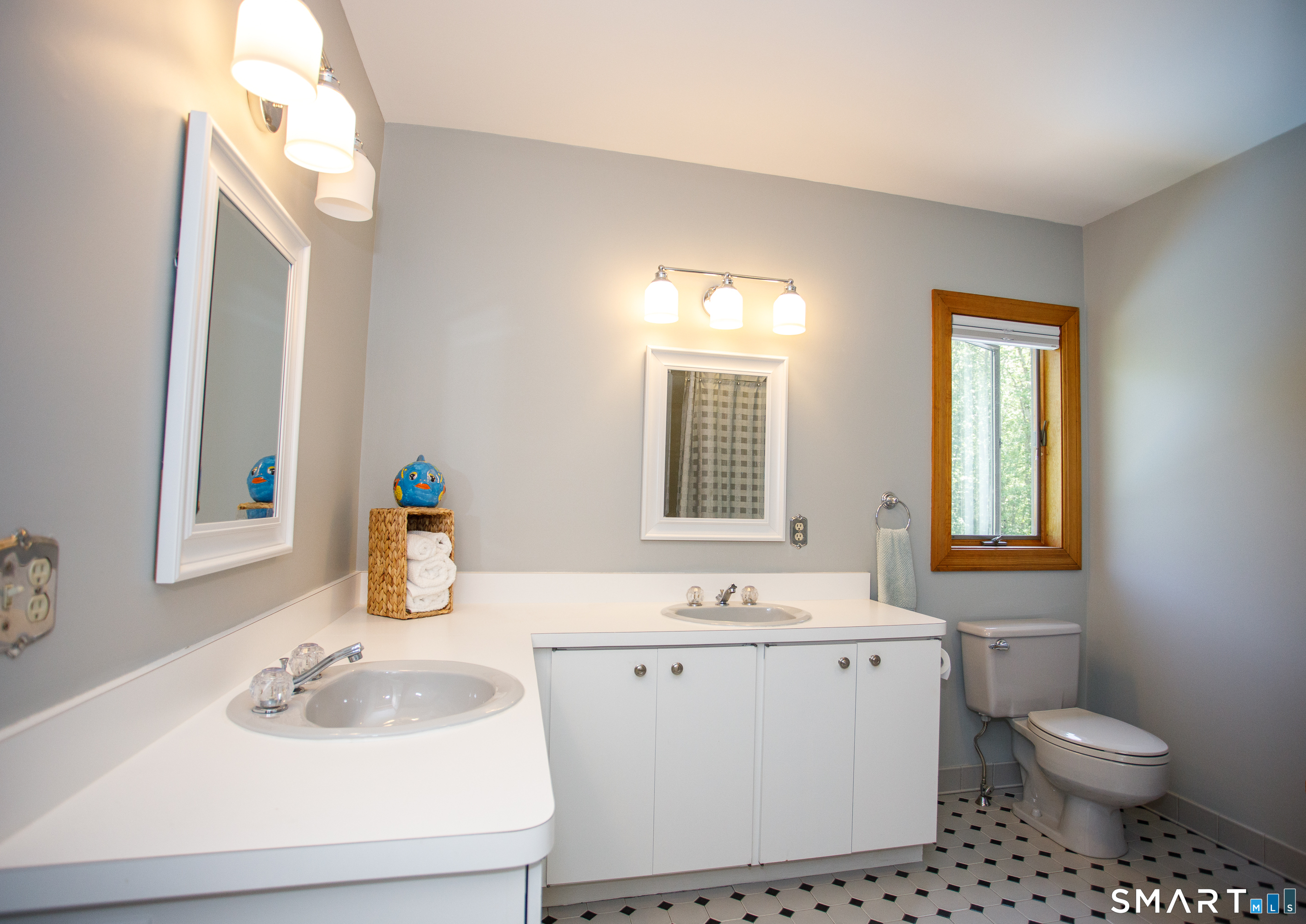 25 Stony Ridge Road Norwich CT 06360