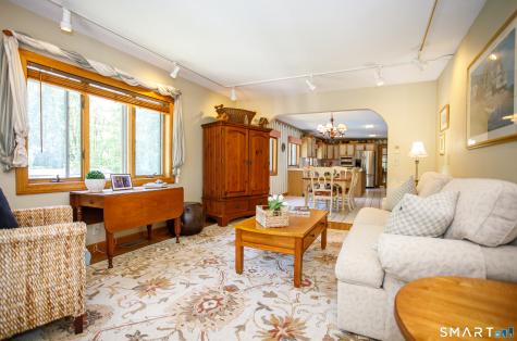 25 Stony Ridge Road Norwich CT 06360