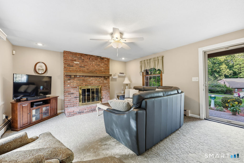 19 Roaring Brook Drive Southington CT 06489
