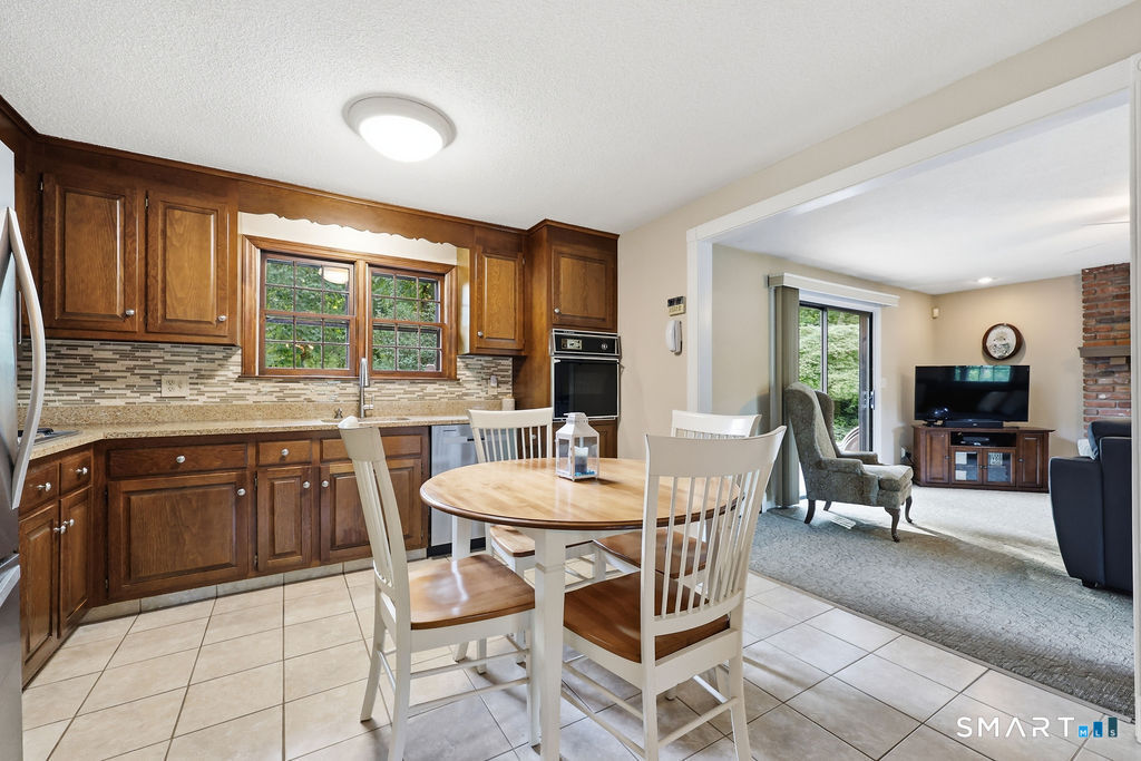 19 Roaring Brook Drive Southington CT 06489